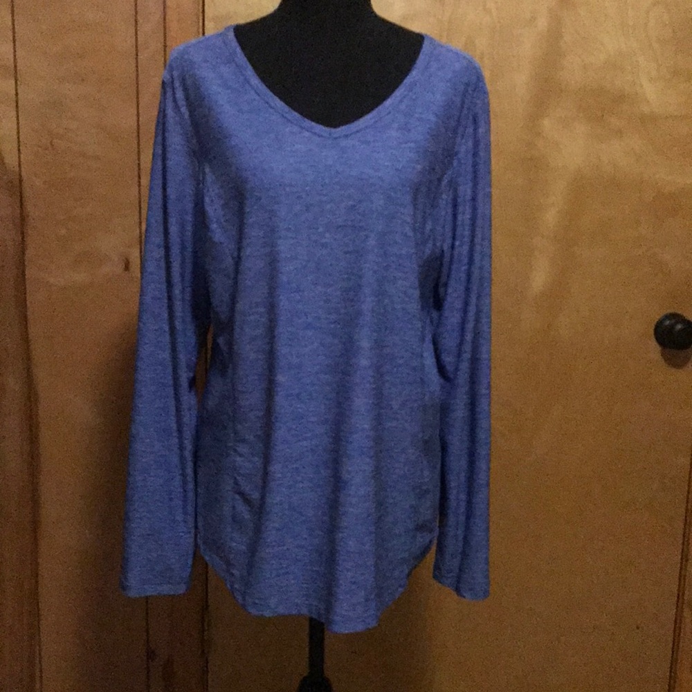 Duluth Women's V-Neck Top #183